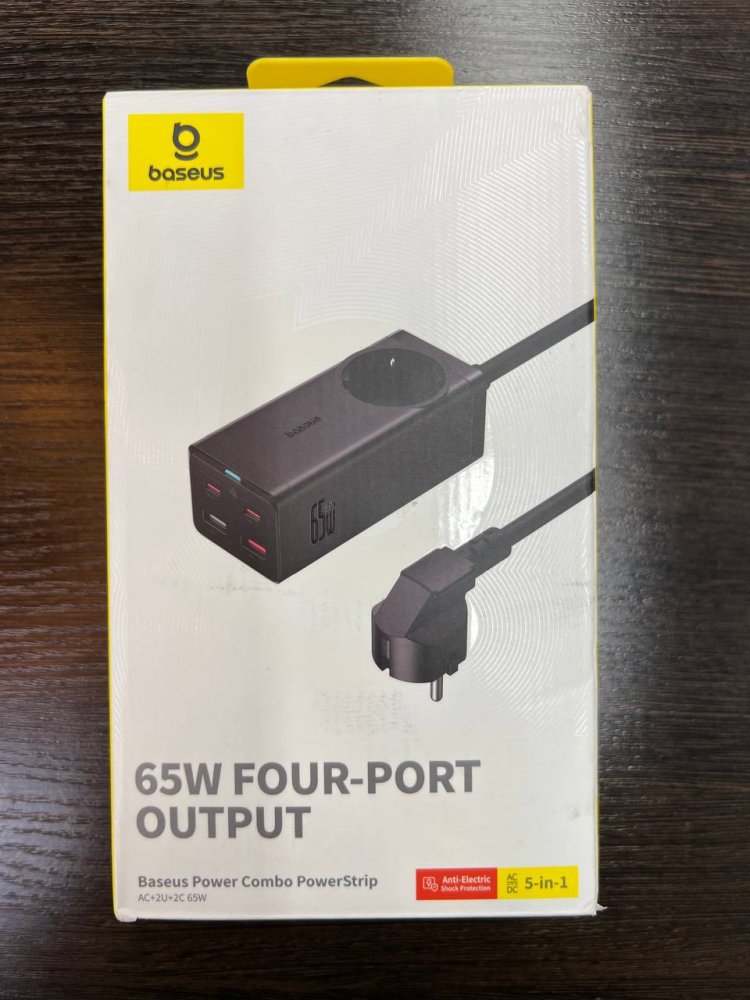 УЦЕНКА Сетевое зарядное устройство Baseus GaN3 Pro Desktop Powerstrip AC+2U+2C 65W EU с кабелем Type-C - Type-C 100W(20V/5A) 1m (PSZM000901) Черное Повреждена упаковка