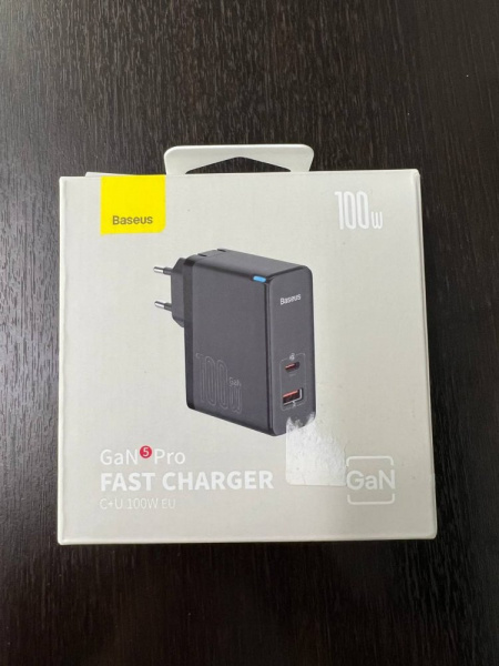 УЦЕНКА Сетевое зарядное устройство Baseus GaN5 Pro Fast Charger C+U 100W EU Черный с кабелем Mini White Cable Type-C - Type-C 100W(20V/5A) 1m (CCGP090201) Повреждена упаковка, витринный образец УЦЕНКА Сетевое зарядное устройство Baseus GaN5 Pro Fast Charger C+U 100W EU Черный с кабелем Mini White Cable Type-C - Type-C 100W(20V/5A) 1m (CCGP090201) Повреждена упаковка, витринный образец
