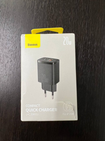 УЦЕНКА Сетевое зарядное устройство Baseus Compact Quick Charger U+C 20W EU Чёрный (CCXJ-B01) Повреждена упаковка, на товаре есть небольшие потертости